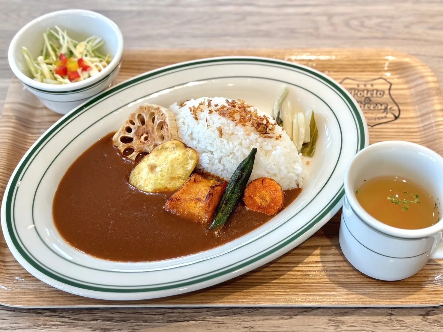 秩父味噌を使用したオリジナルカレー